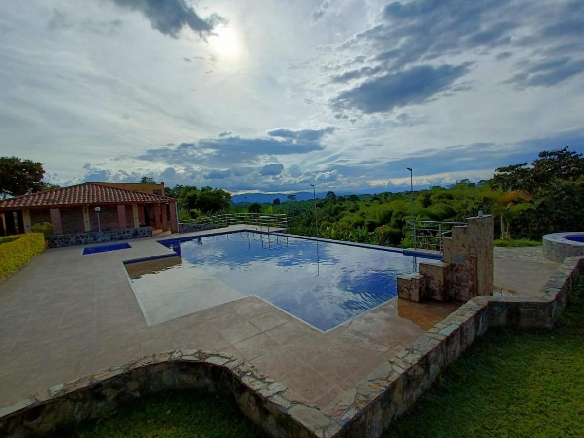 Hotel Campestre Los Mangos Quimbaya Εξωτερικό φωτογραφία