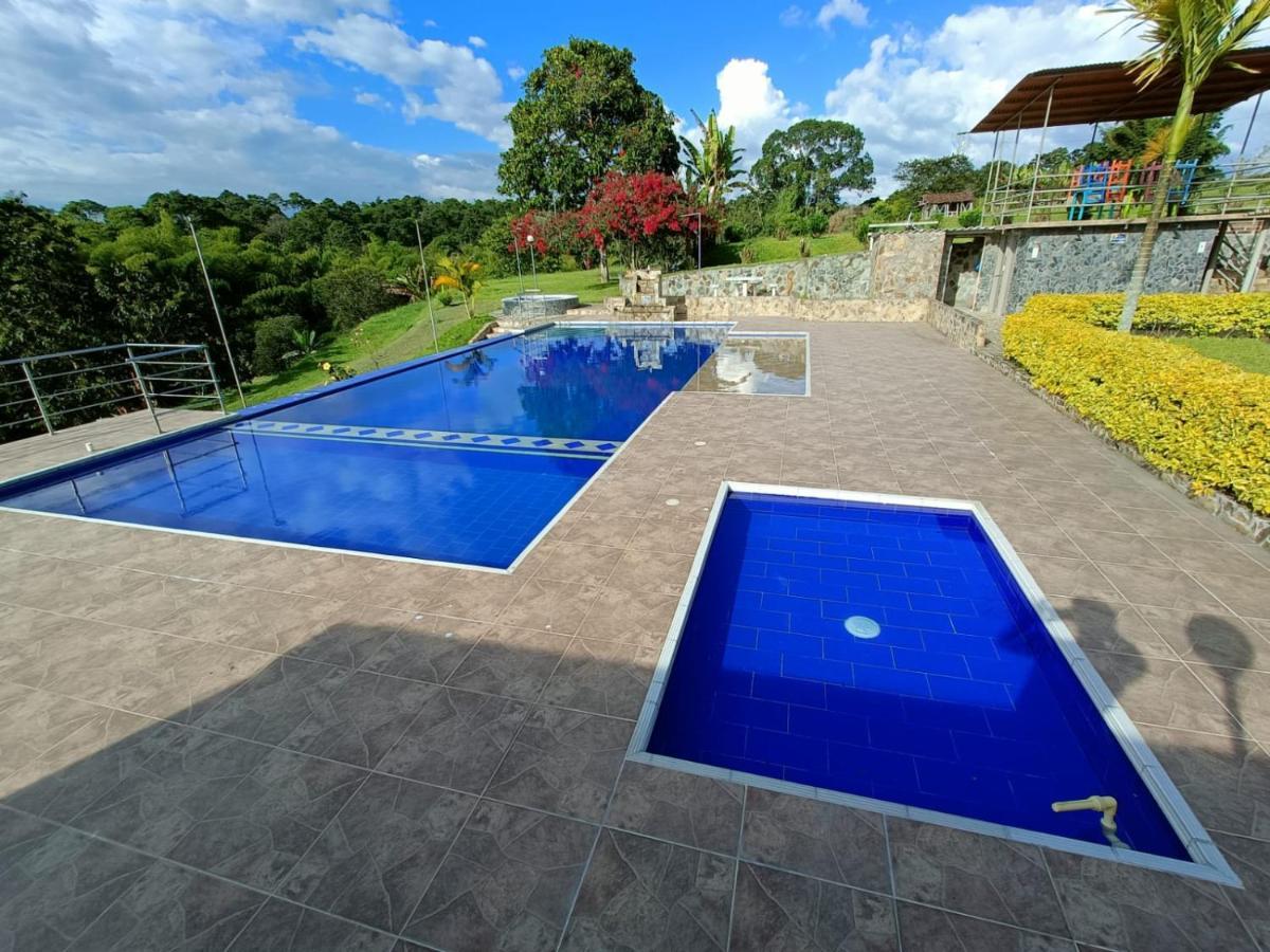 Hotel Campestre Los Mangos Quimbaya Εξωτερικό φωτογραφία