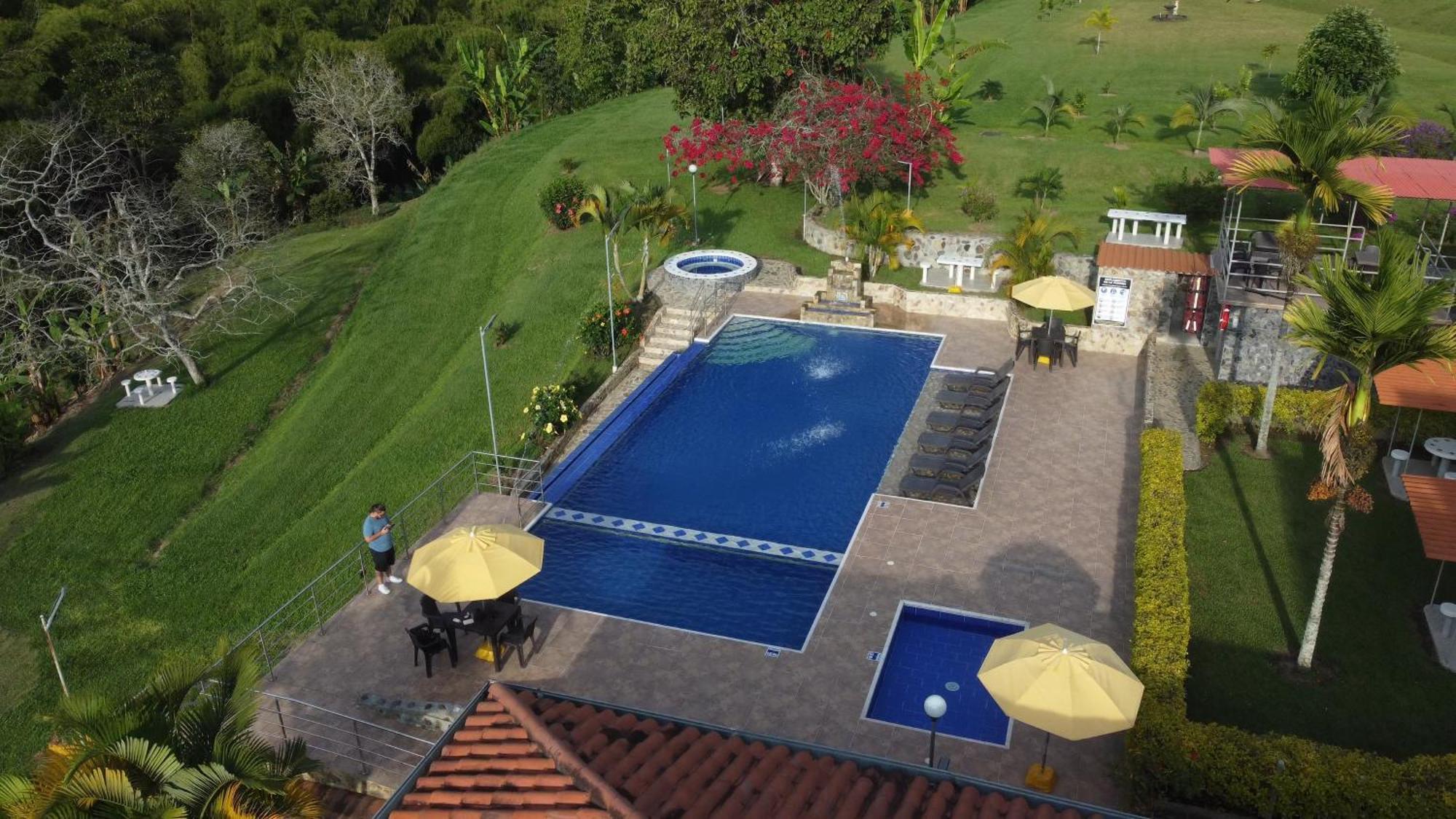 Hotel Campestre Los Mangos Quimbaya Εξωτερικό φωτογραφία